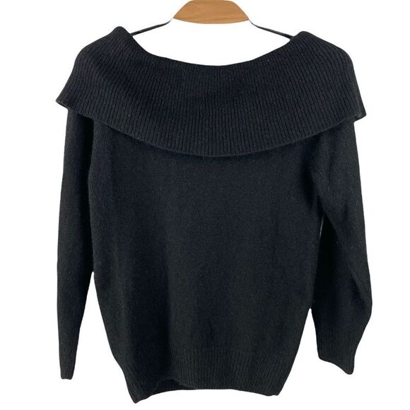 VINTAGE Victoria Jones Silk Angora Wool Blend Pearl Embellished Sweater Size S - Picture 3 of 6